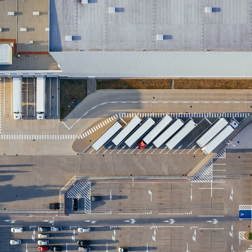 社員2